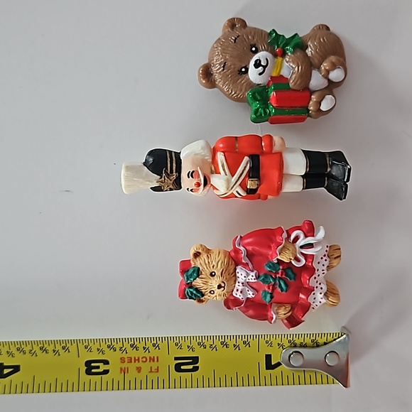 Hallmark/Russ Holiday Pins - Picture 9 of 9